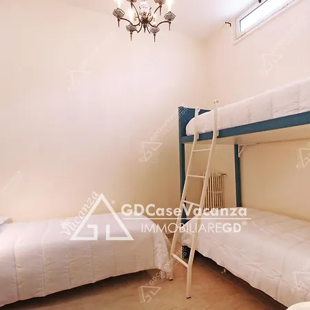 Gd - La Dimora Del Poeta Zona Centro Ospedale Apartment Tricase