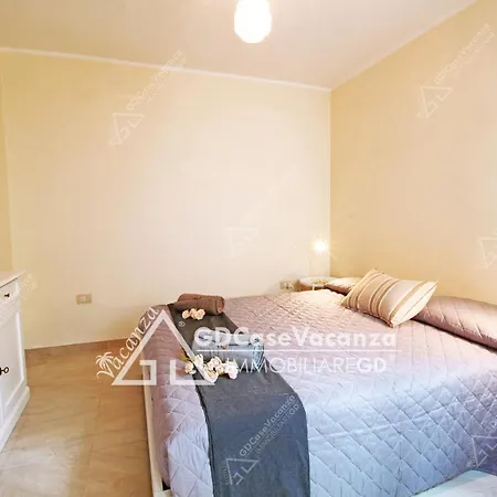 Gd - La Dimora Del Poeta Zona Centro Ospedale Apartment Tricase